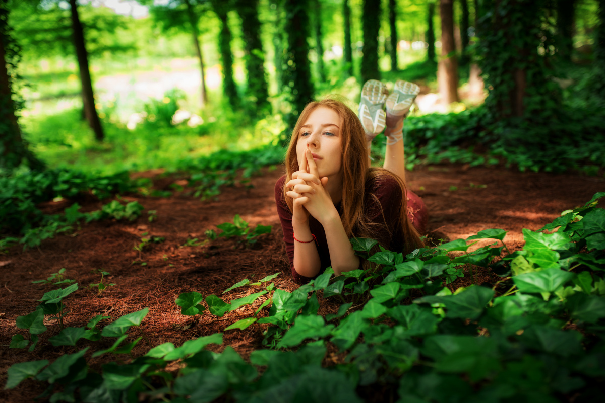 乌克兰少女活泼可爱开朗当她们融入大自然就化身为精灵