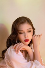 媚