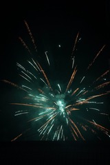 166015
