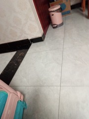 1098173