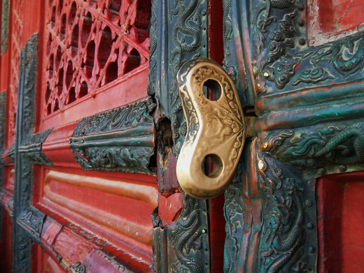 故宫里一扇不起眼的门上有一把锁