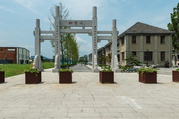 13814