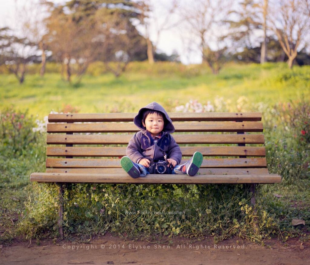 Mamiya RZ67 ProII &amp; 110mm f/2.8<br />
Kodak Ektar100