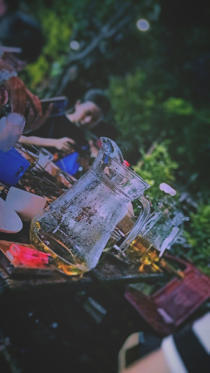 街边的大排档 走近你会发现 这才是生活最真实的模样 三五