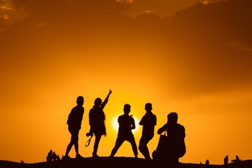 夕阳 剪影