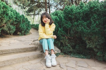 001