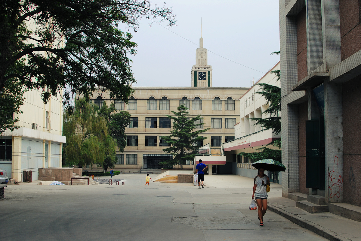 兰州大学 - 35mm, 校园 - 我是雨广山 - 图虫摄影网