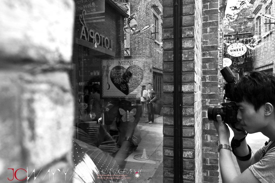 人文风白加黑哦