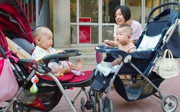 佑佑六个月20120715468.JPG