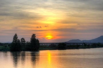 DSC08153-1And46more_tonemapped