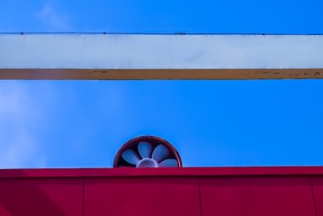 1383019
