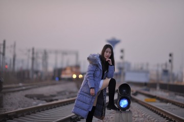 989136