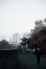2E301D00-58BF-4FC2-B9CE-DD95E103D39B/L0/001