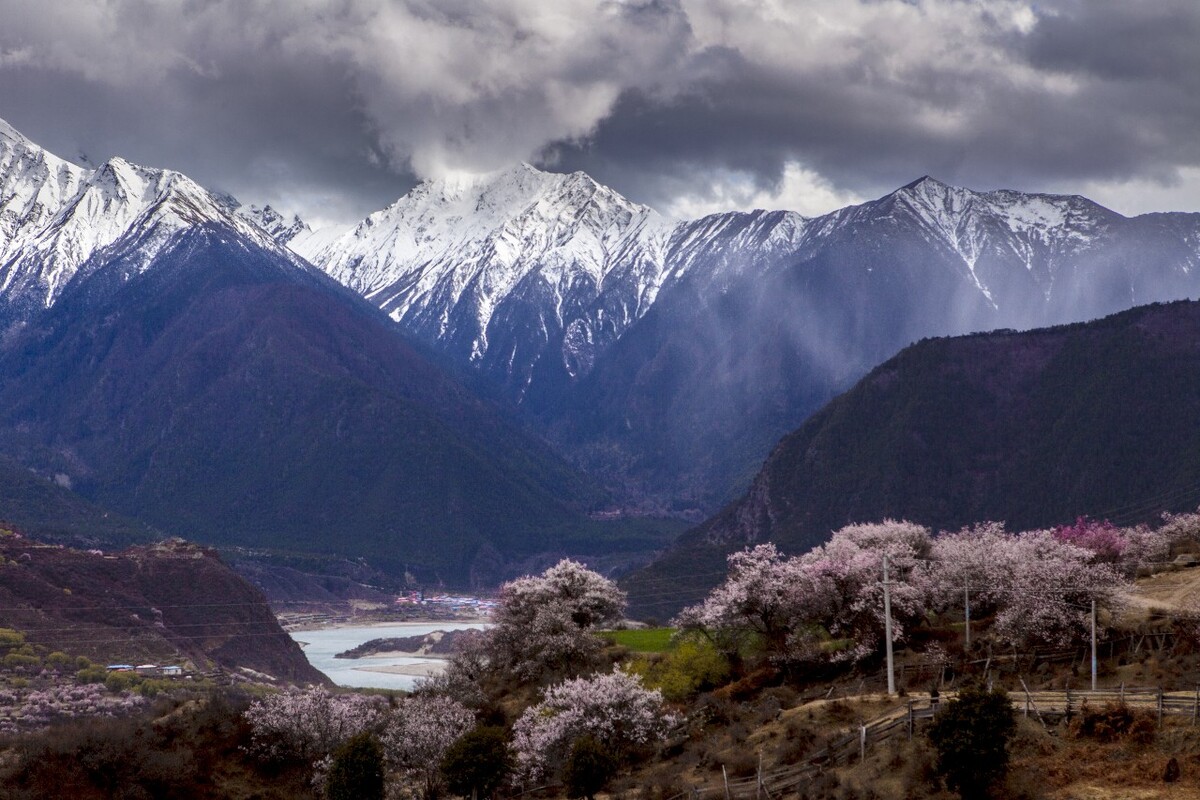 林芝美景赞图片