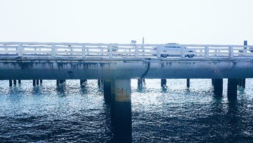 DF279483-E335-4457-B80A-79CA0C06F926/L0/001