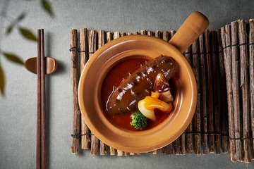 鲍汁松茸花胶烧刺参158元条