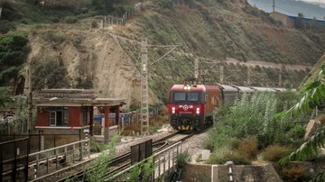 2389098
