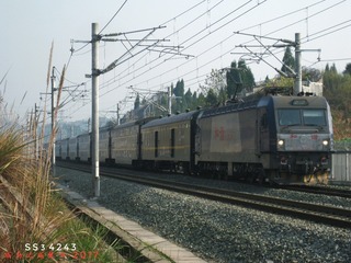 878840