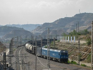 437716