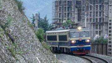 559241
