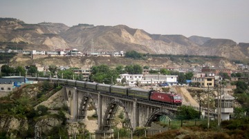 2389084
