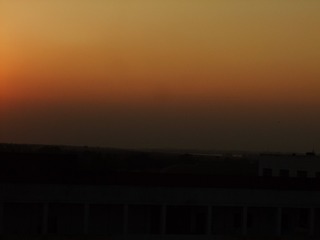 127023