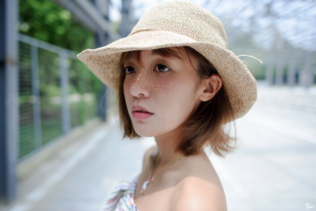 Summer day.<br />
#Funzi人像写真#<br />
出境：Karen<br />
摄影&amp;后期：Funzi