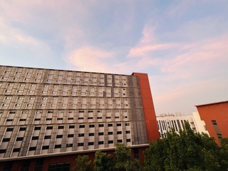 B040903C-38FC-4299-964C-9E5E1D0BB4BB/L0/001