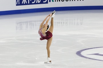 1704499