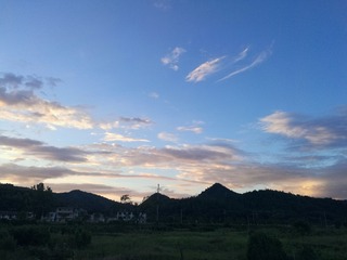 118611