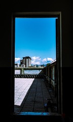 CA5A40F2-0EC7-4F33-91BD-3567C19A8685/L0/001