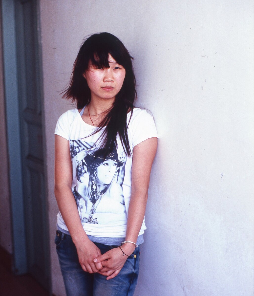 2010年，初中毕业后便去石狮打工的女孩黄玲。