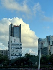 6C9531AB-3BB9-4976-BF05-6A105B763323/L0/001