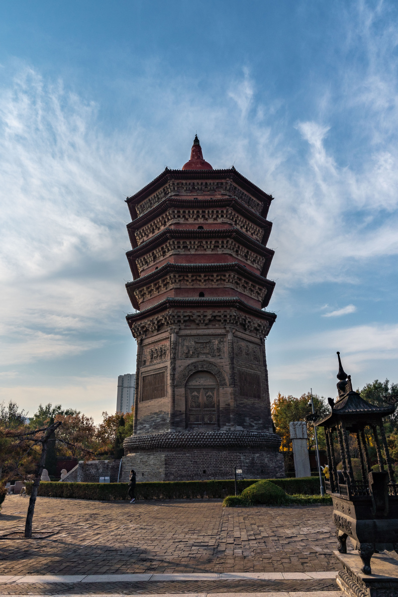 秋日里的安阳天宁寺文峰塔