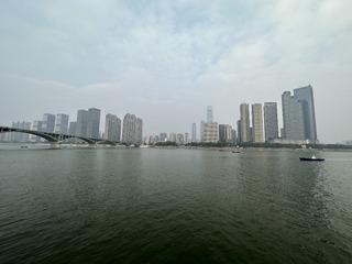 C65D8232-D176-4F07-970F-8564CA712E6A/L0/001
