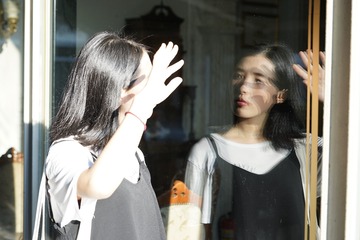 001