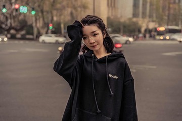 001