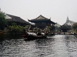 AA578777-0207-48B9-8B15-CEE4D912A550/L0/001