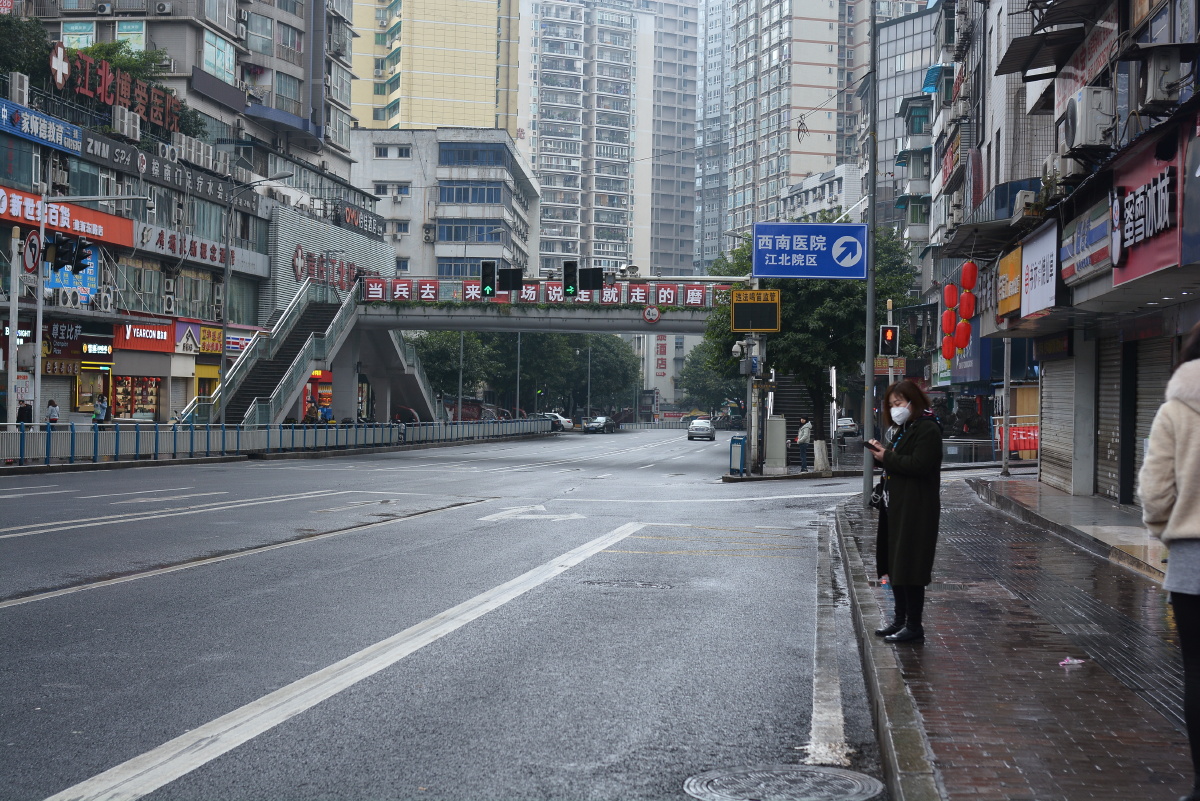 新冠病毒下2020春节重庆空荡荡的大街