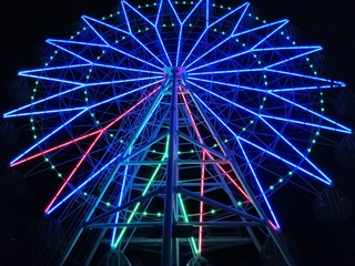 565