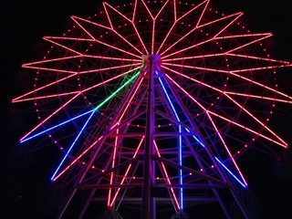 527
