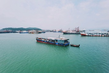 587653