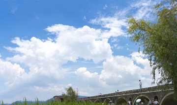 F31C1833-9F09-4AB8-86B7-5EC1CB4626BE/L0/001
