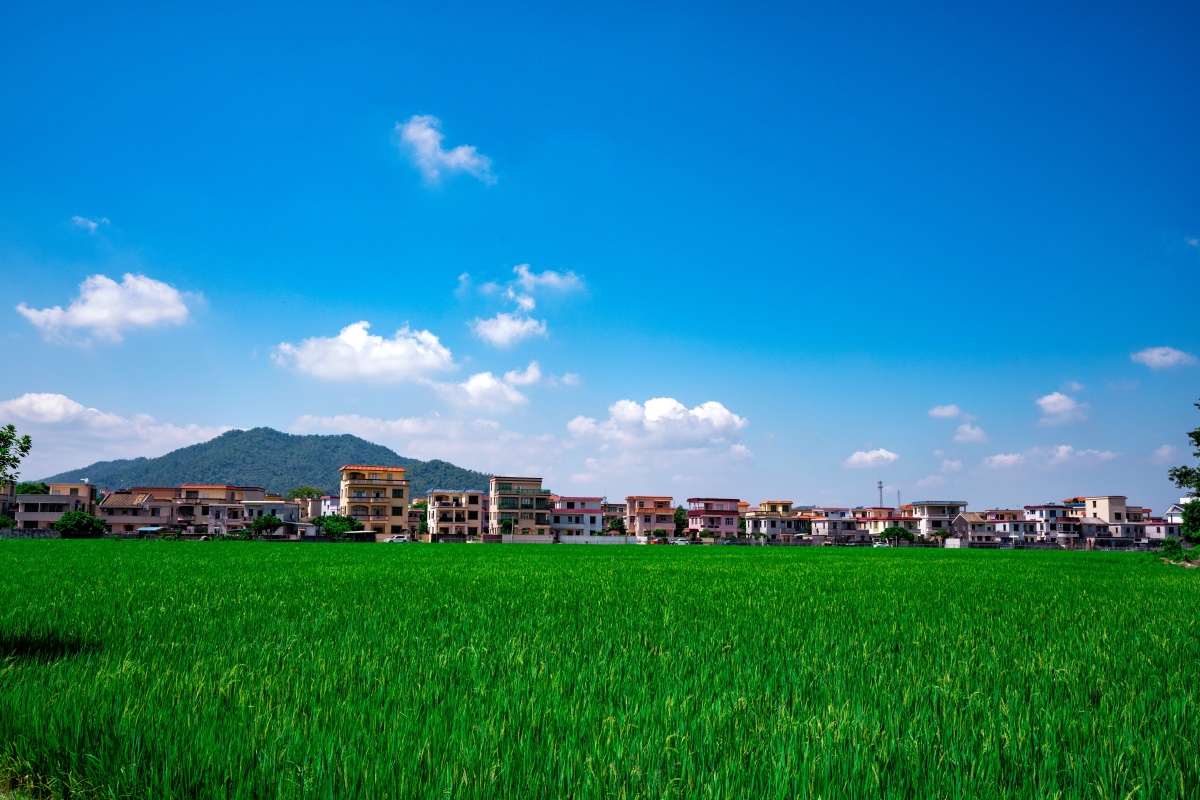 中山崖口的日升日落