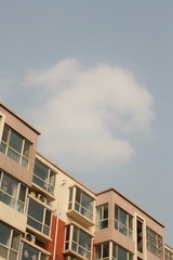 42008