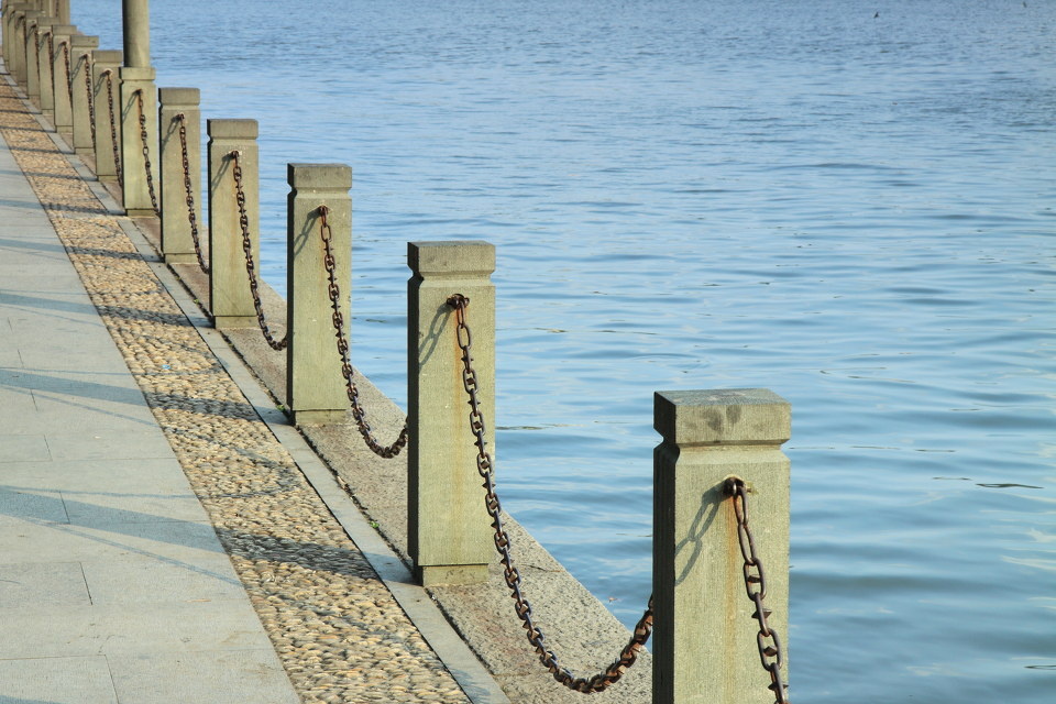 栏杆小品 br /> 它们负责"引人入胜"