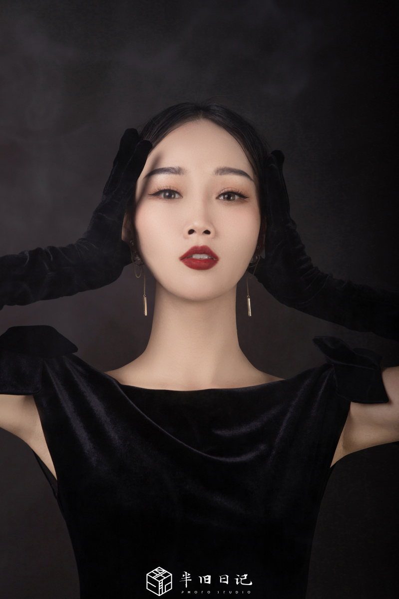 舞蹈是长在身上印在心里的许昌王璐舞蹈70许昌半旧日记摄影半旧日记