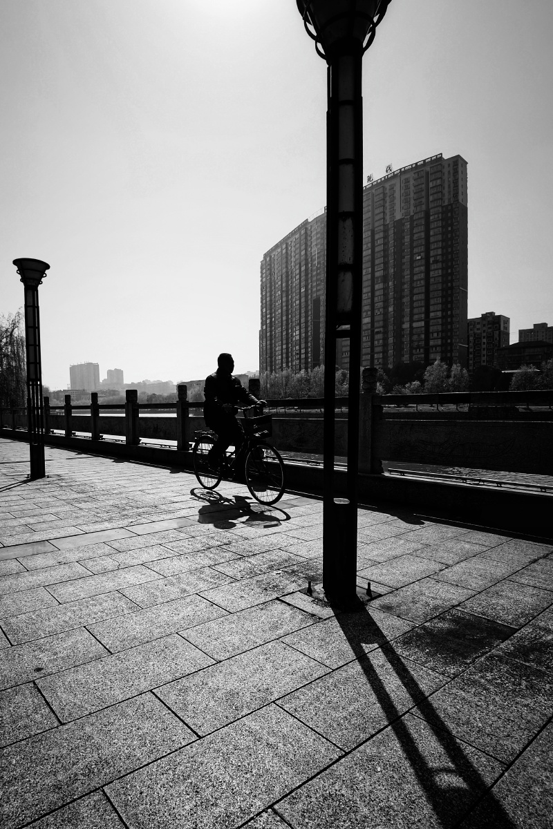 黑白街头