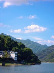EB3B7E89-D44C-4CB2-955E-F3CDC70368E8/L0/001