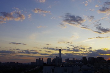 B9F025E5-969A-41B4-9DB6-330CF3D90D4F/L0/001